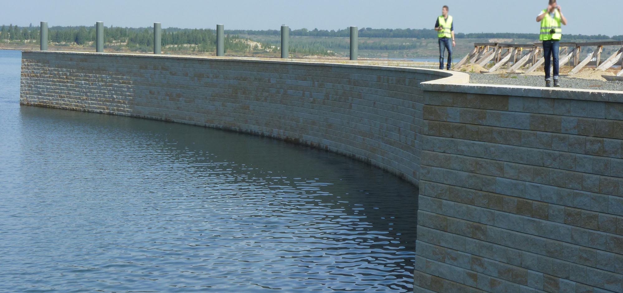 Allan Block Retaining Wall Products