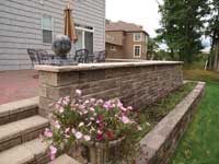 retaining wall with terraces