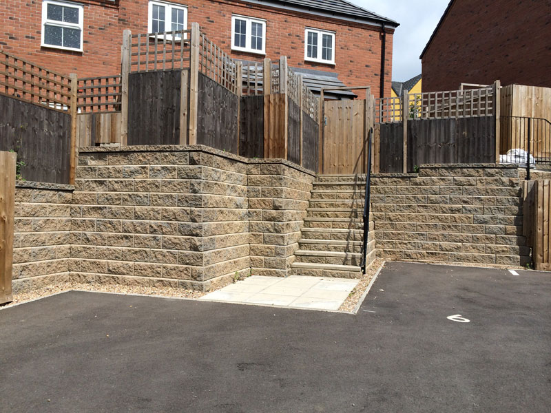curved wall