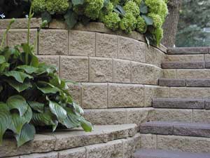 Tight outside retaining wall curve
